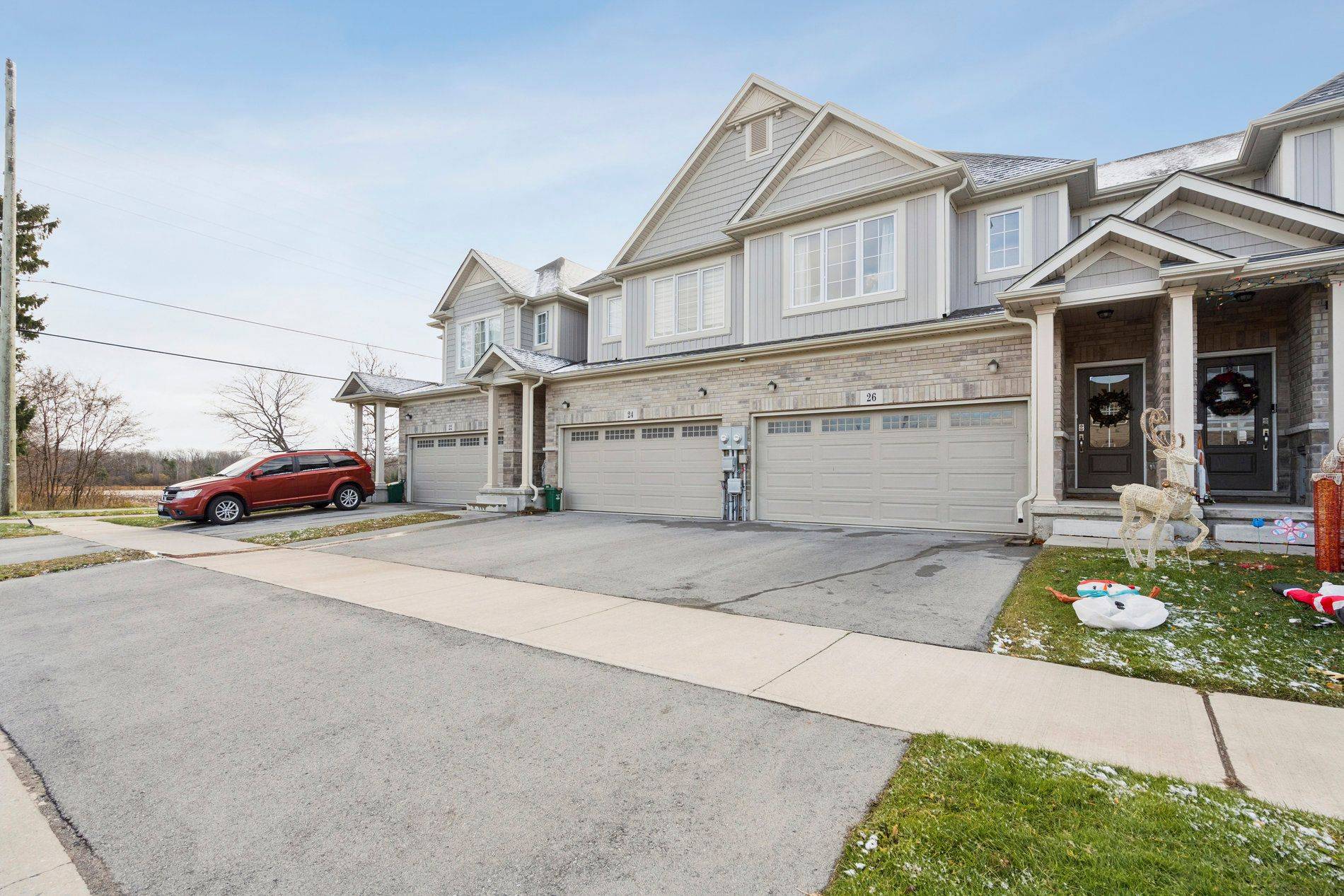 Pelham, ON L1E 0B4,26 Lymburner ST