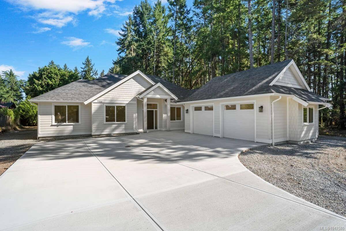 Lantzville, BC V0R 2H0,7436 Lantzville Rd