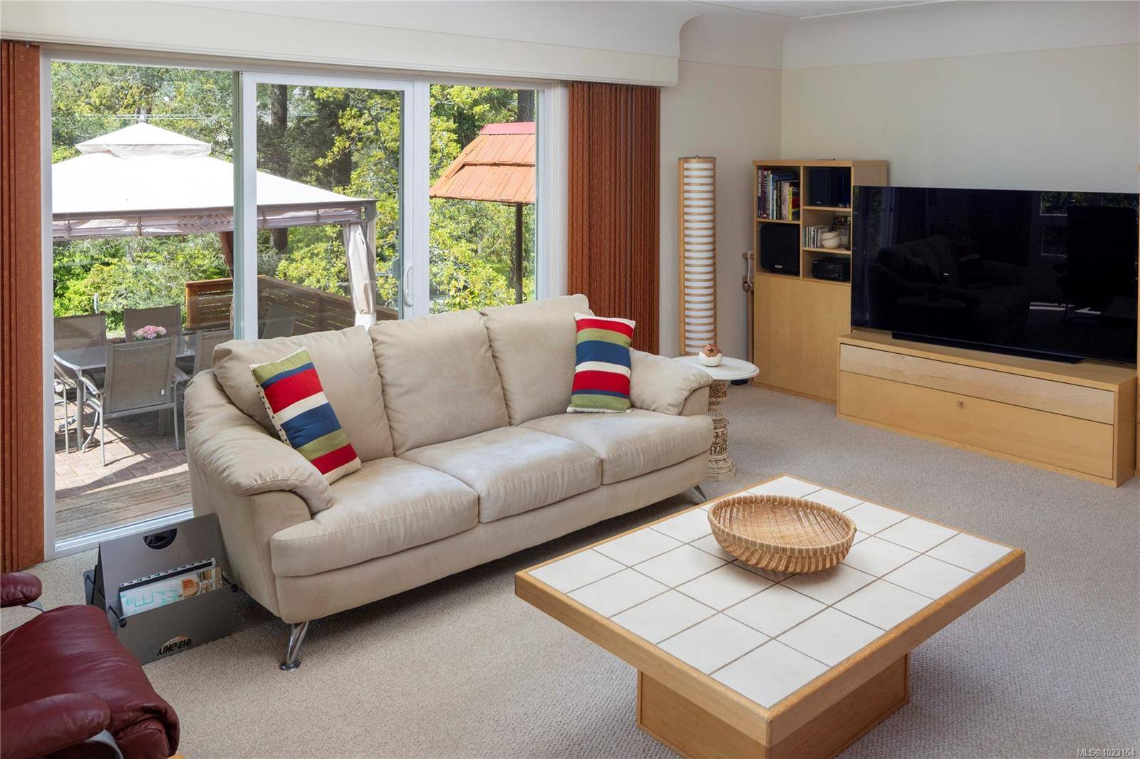 Saanich, BC V8Z 5A3,3815 Wilkinson Rd