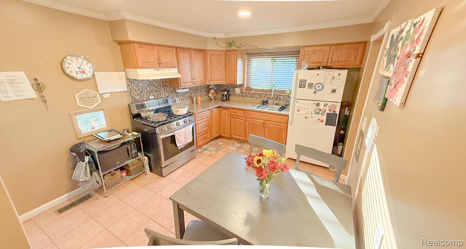 Dearborn Heights, MI 48127,5728 Nightingale ST