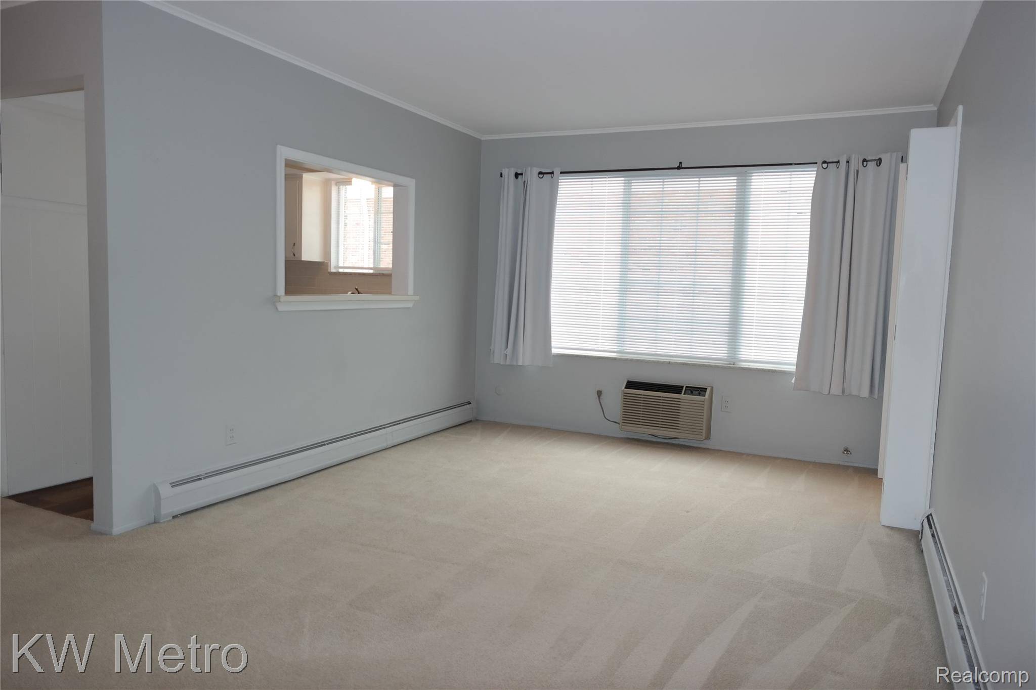 Birmingham, MI 48009,630 ANN ST #8