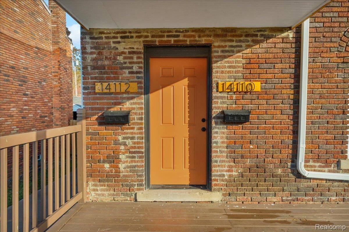 Detroit, MI 48227,14112 Mettetal ST