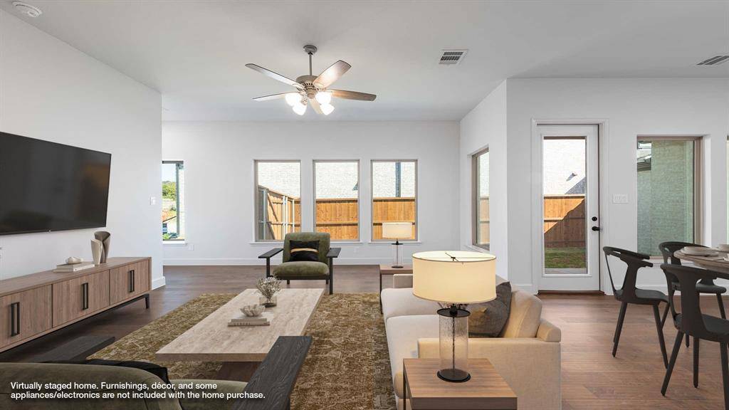 Celina, TX 75009,529 Banks Street