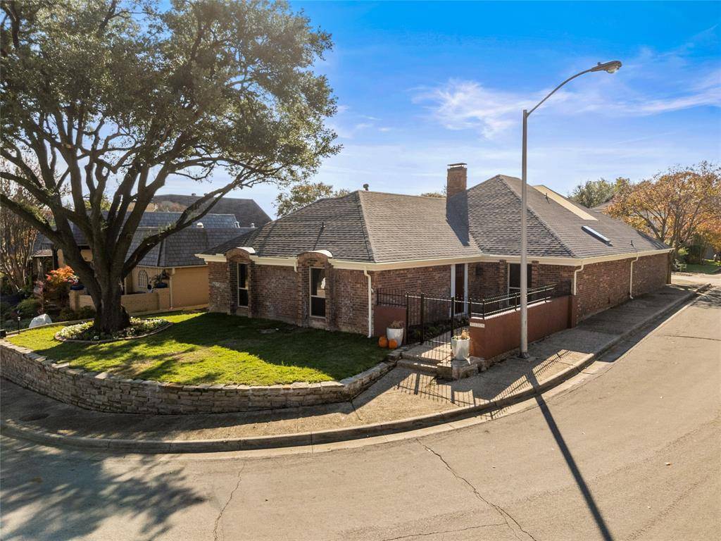 Dallas, TX 75231,8115 Old Moss Road