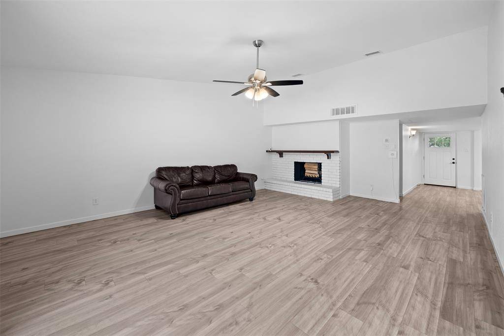 Carrollton, TX 75007,2901 Woodhaven