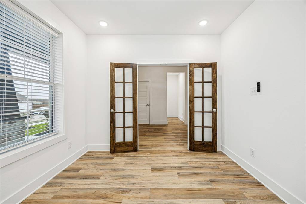 Grand Prairie, TX 76065,10832 Eva Mae Boulevard