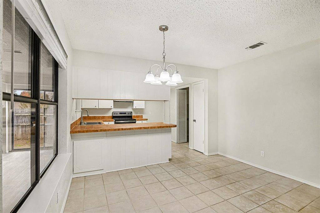 Watauga, TX 76148,5900 Nanci Drive