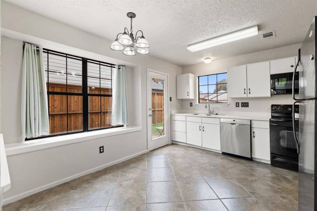 Carrollton, TX 75010,4231 Phoenix