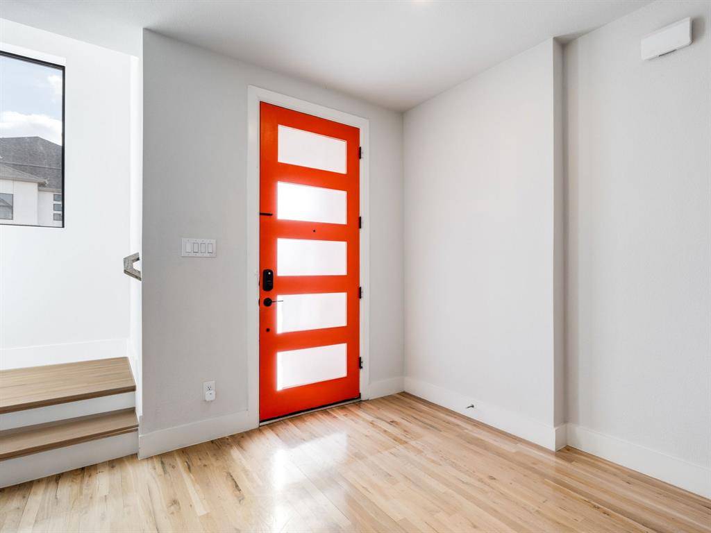 Plano, TX 75024,4913 Broadway Drive