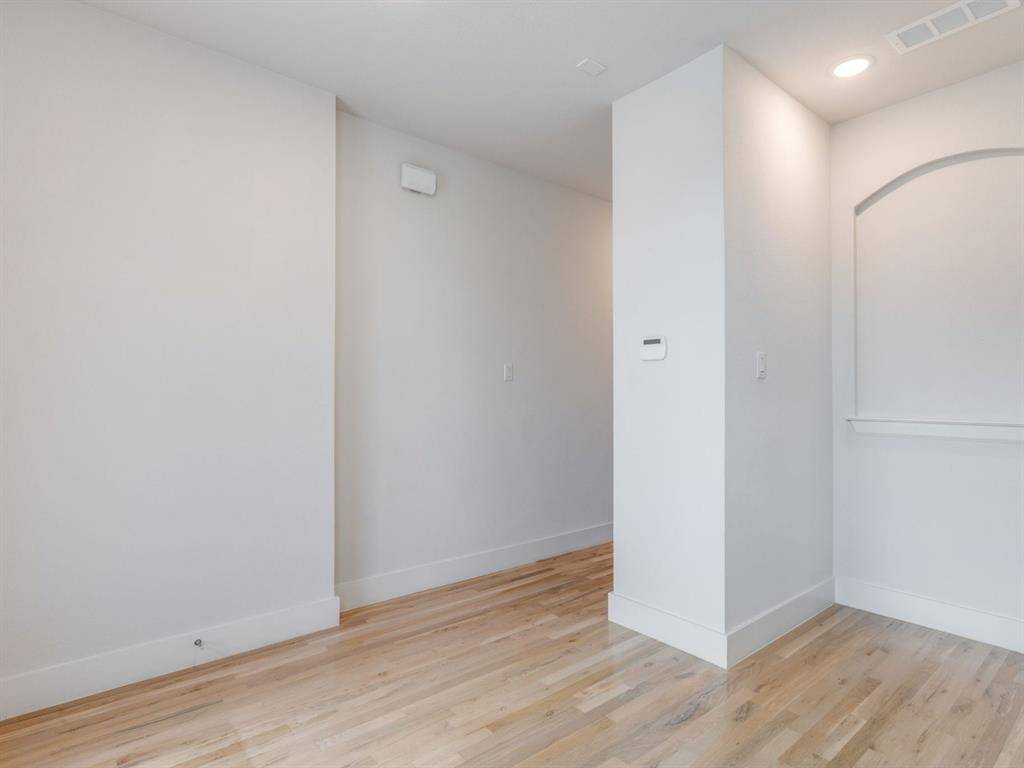 Plano, TX 75024,4913 Broadway Drive