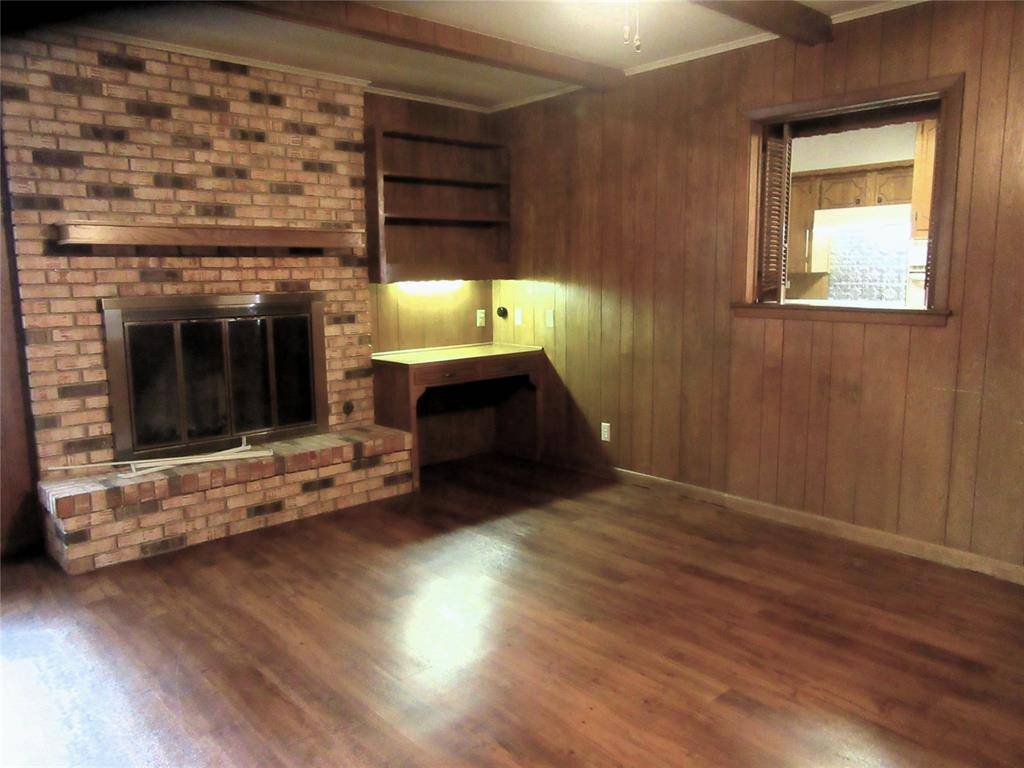 Whitesboro, TX 76273,200 Texoma Drive