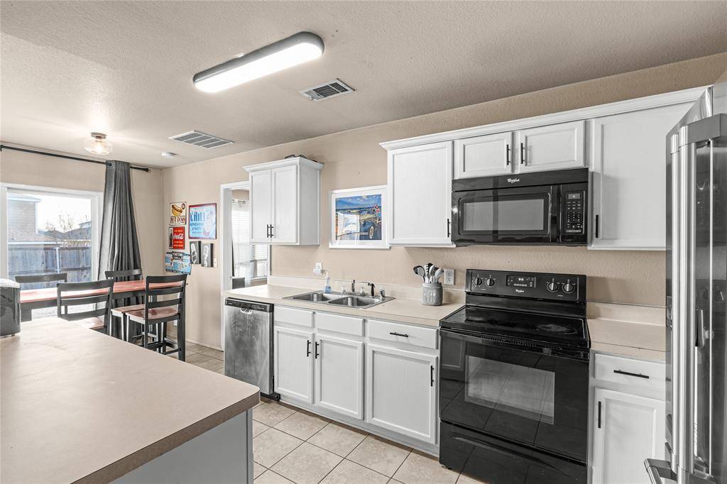 Sherman, TX 75092,1401 Pheasant Drive