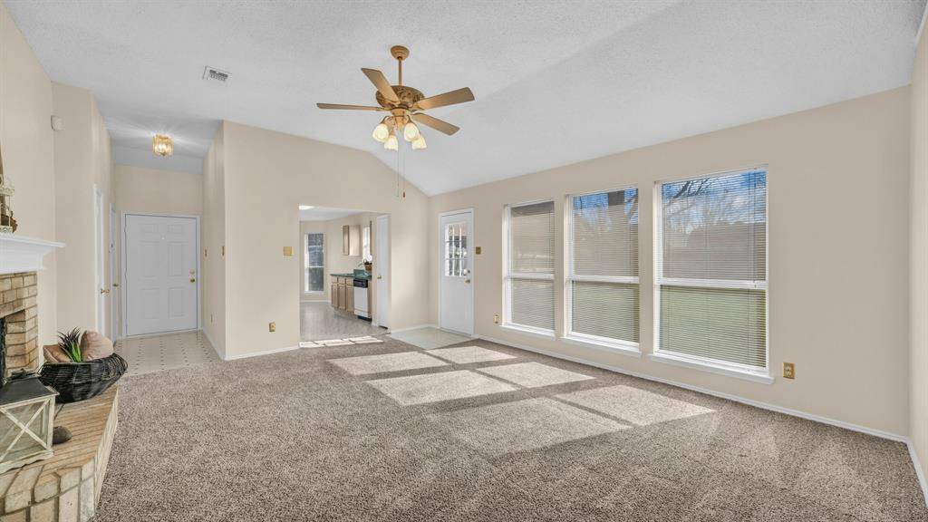 Burleson, TX 76028,1100 Miles Avenue