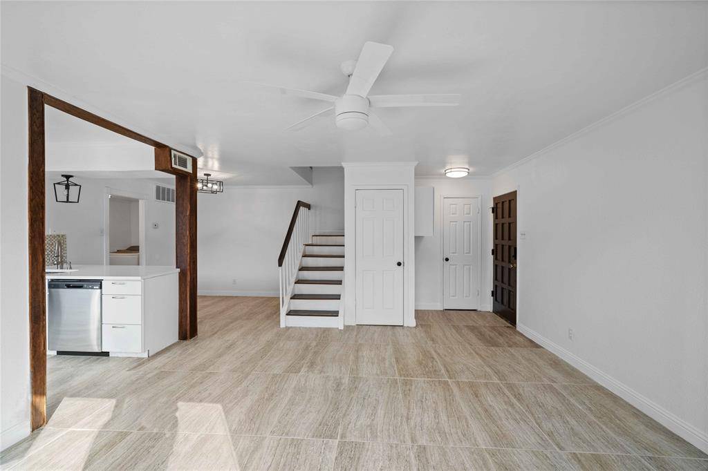 Farmers Branch, TX 75234,14800 Enterprise Drive #11C