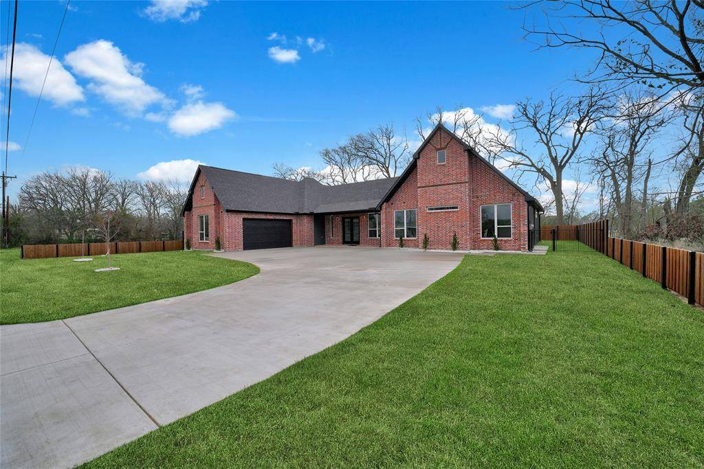 Tool, TX 75143,1313 Kanakoa Drive