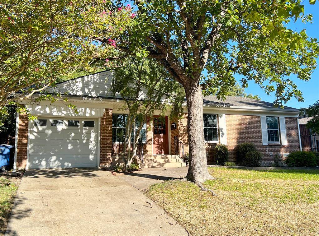 Dallas, TX 75228,10025 Newcombe Drive