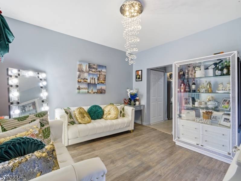 Paterson City, NJ 07501,31 Dover St