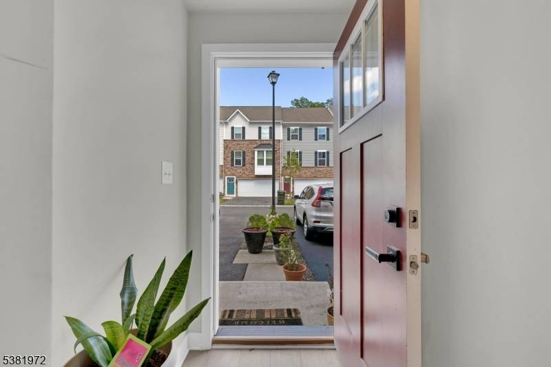 Mount Olive Twp., NJ 07828,20 Peckwell St