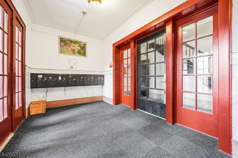 Caldwell Boro Twp., NJ 07006,420 Bloomfield Ave #306