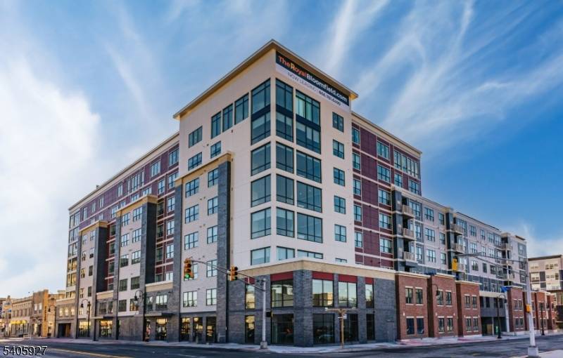 Bloomfield Twp., NJ 07003,18 Ward St