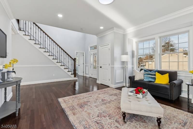 Edison Twp., NJ 08817,239 Suttons Ln