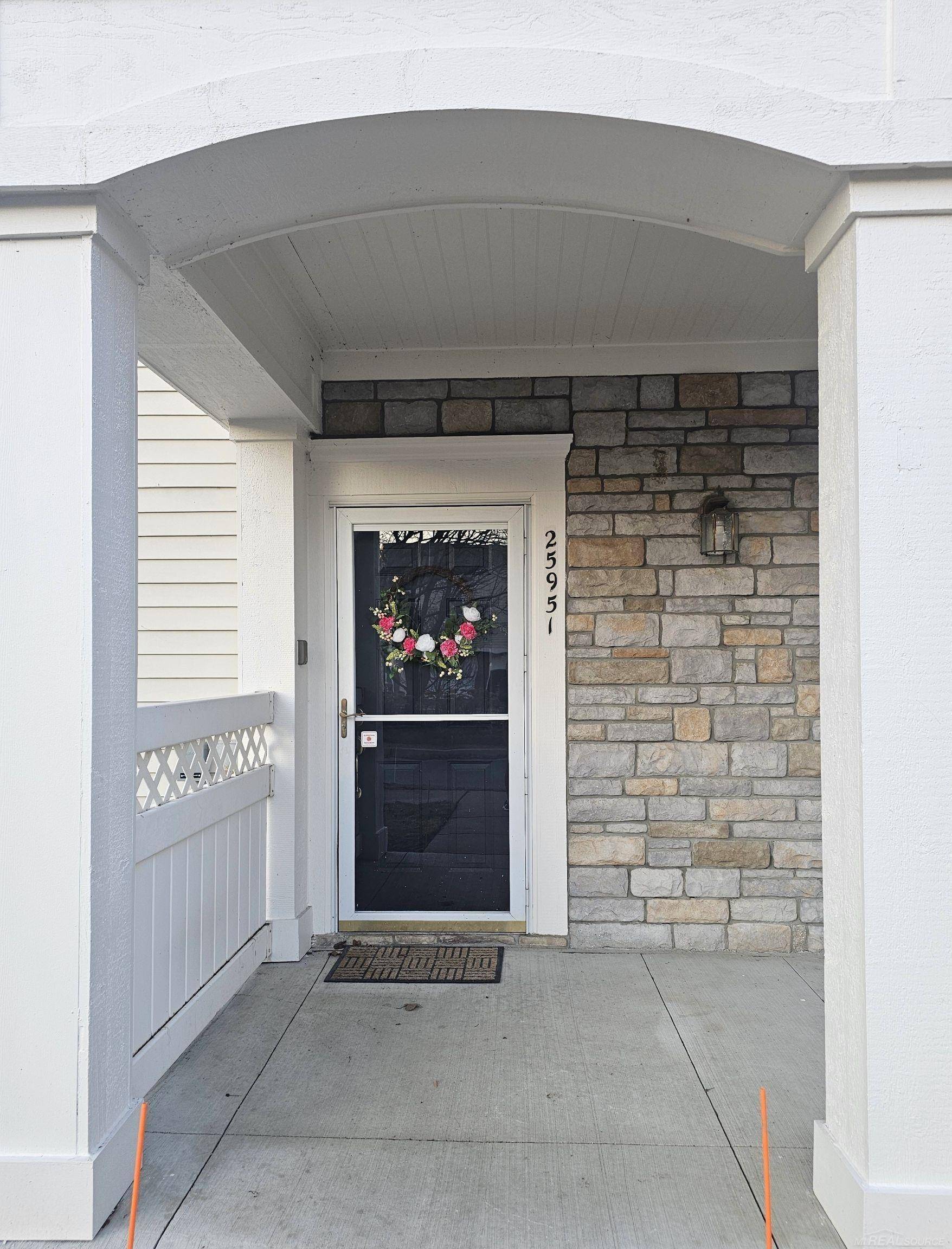 Harrison Twp, MI 48045,25951 Waterway DR