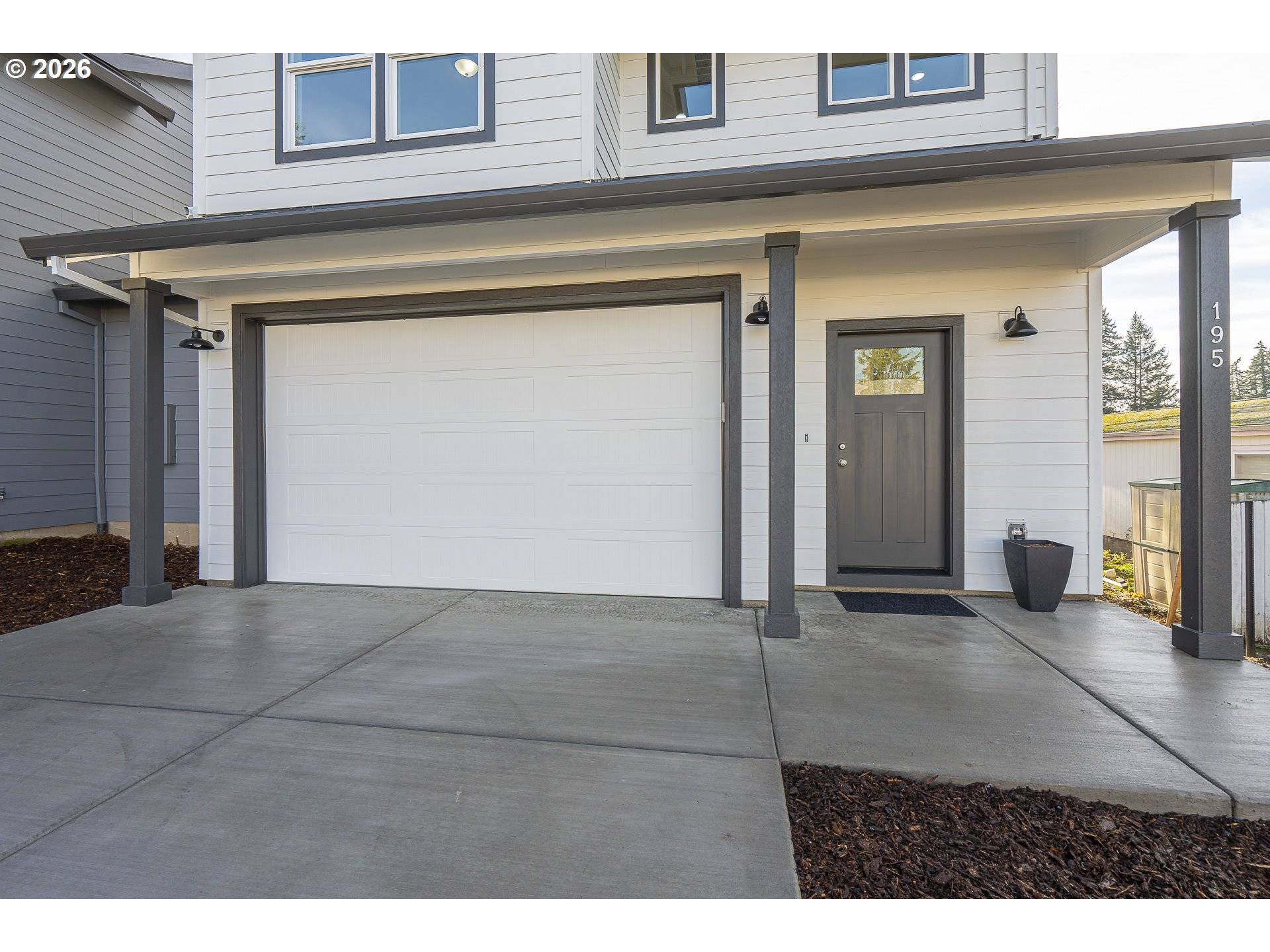 Lafayette, OR 97127,195 W 8th ST