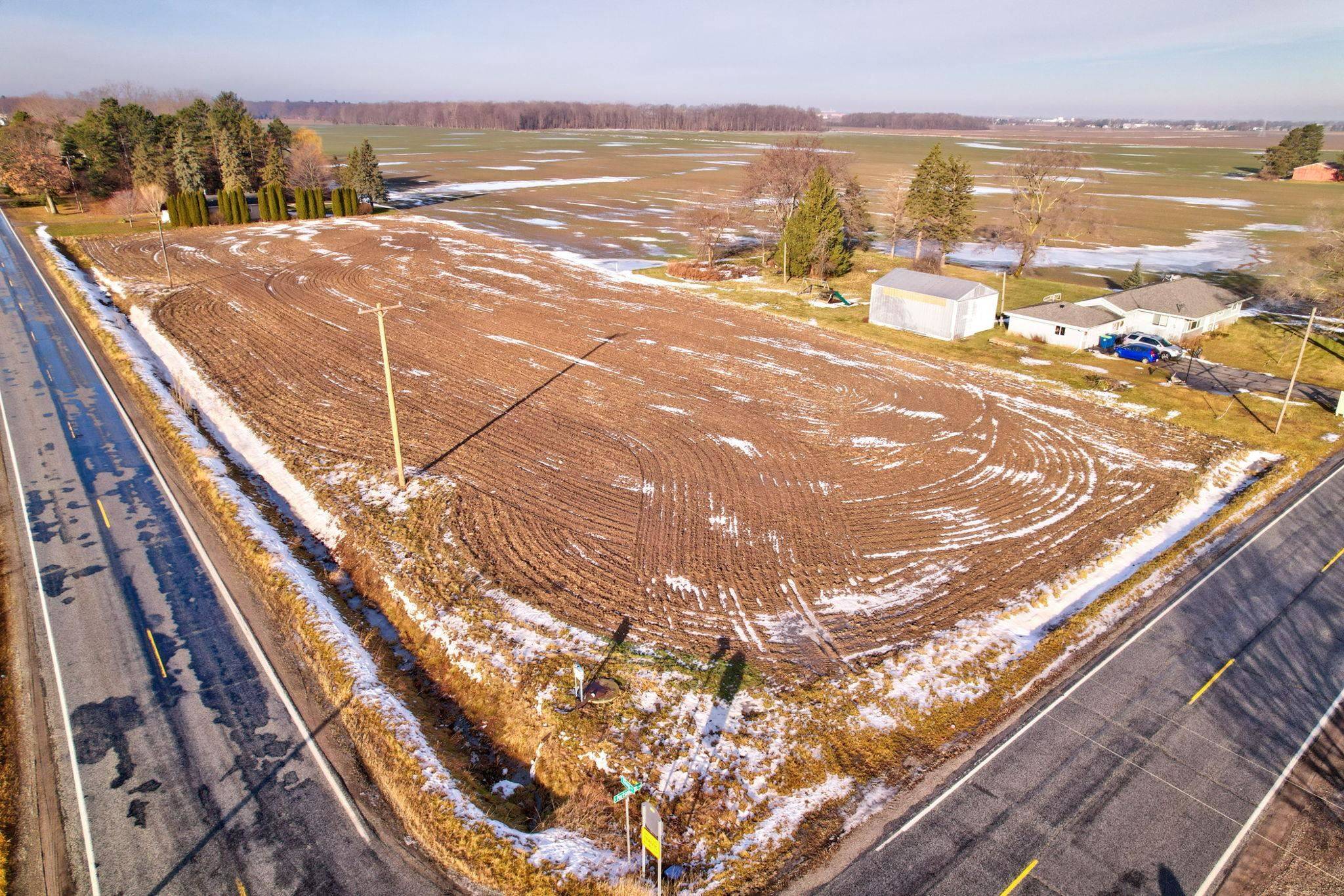 King RD, Bridgeport Twp, MI 48722