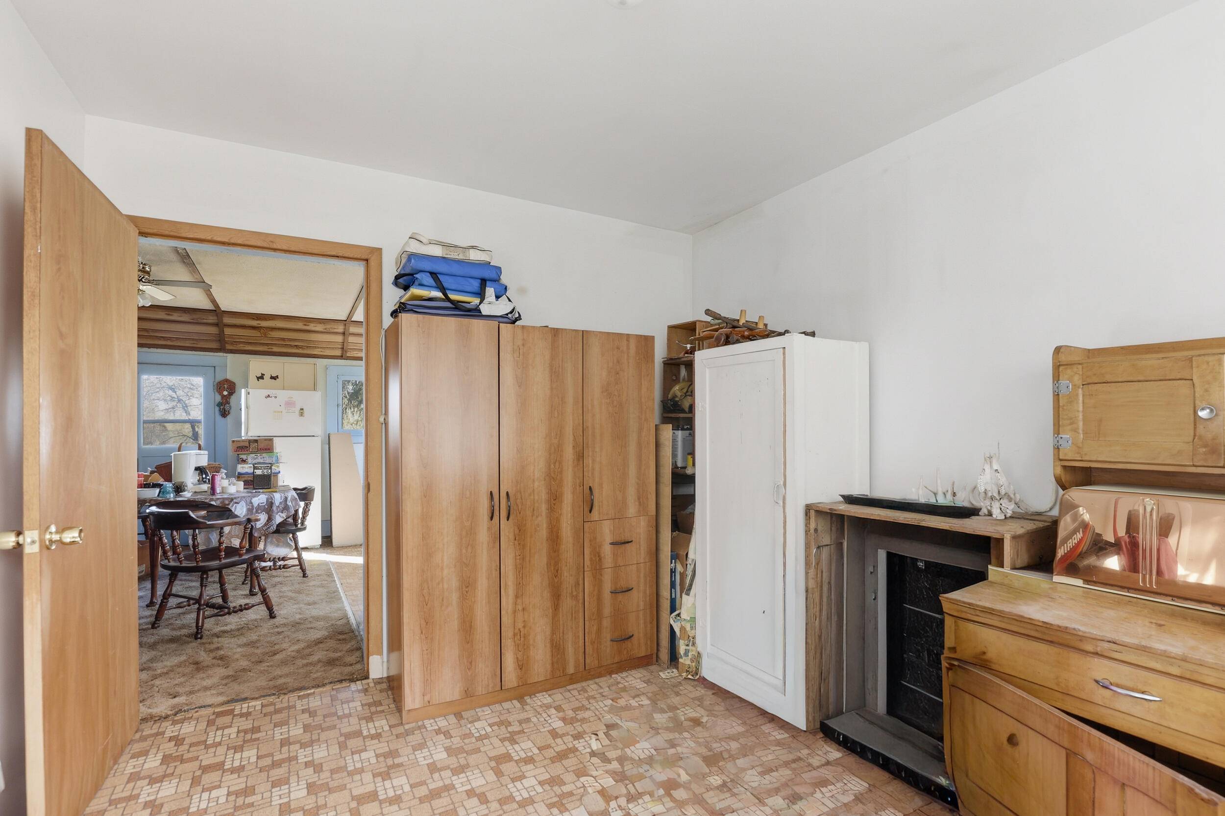 Six Lakes, MI 48886,1765 W Fleck RD