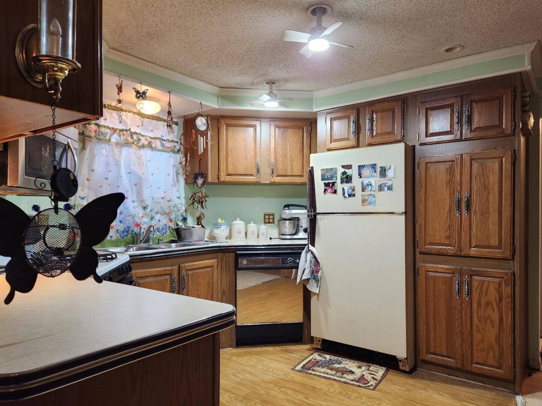 Norton Shores, MI 49456,1281 E Pontaluna RD ##35