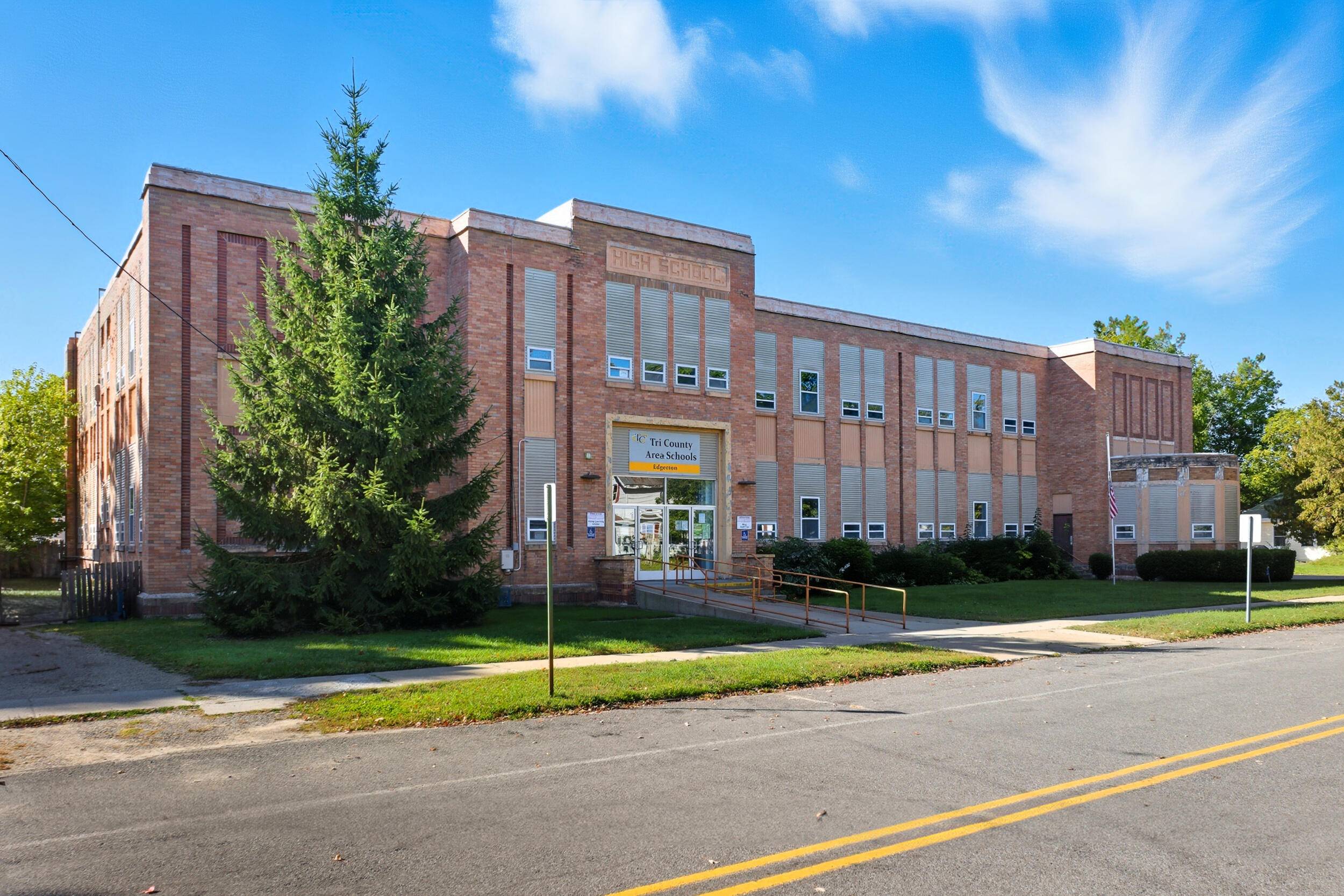 Howard City, MI 49329,412 E Edgerton ST