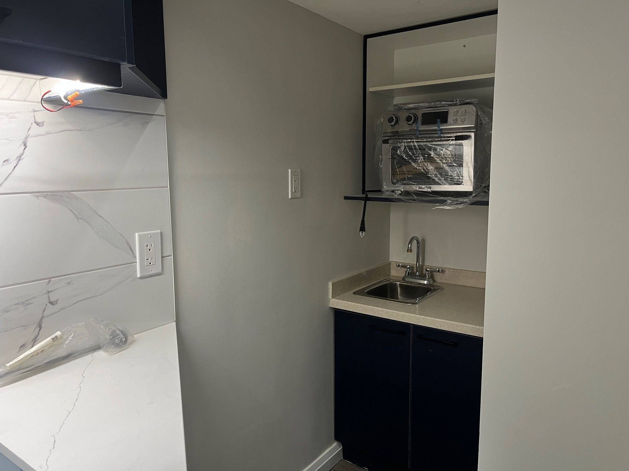 Toronto C15, ON M2J 2X9,118 Silas Hill DR #lower