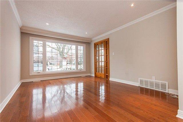 Toronto C14, ON M2N 4M7,177 Holmes AVE