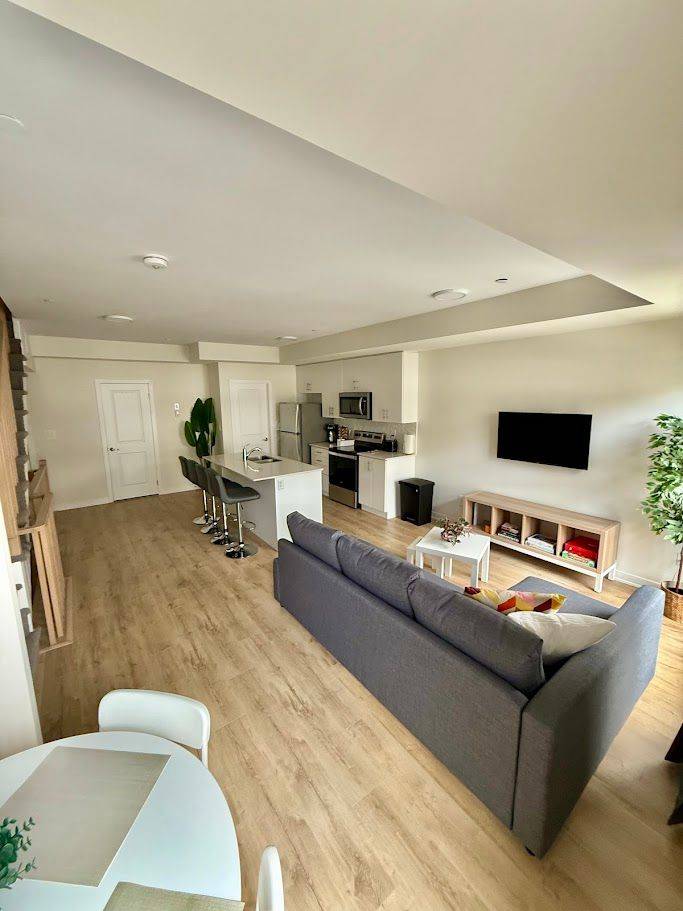 Pickering, ON L1V 0H1,755 Omega DR #204