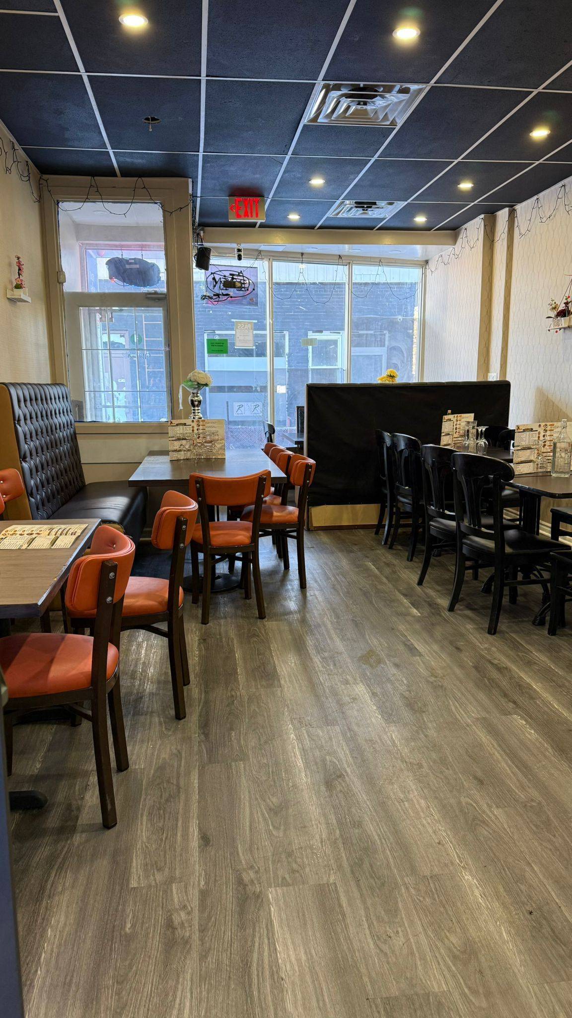 Toronto E04, ON M1K 1L6,3541 St Clair AVE E