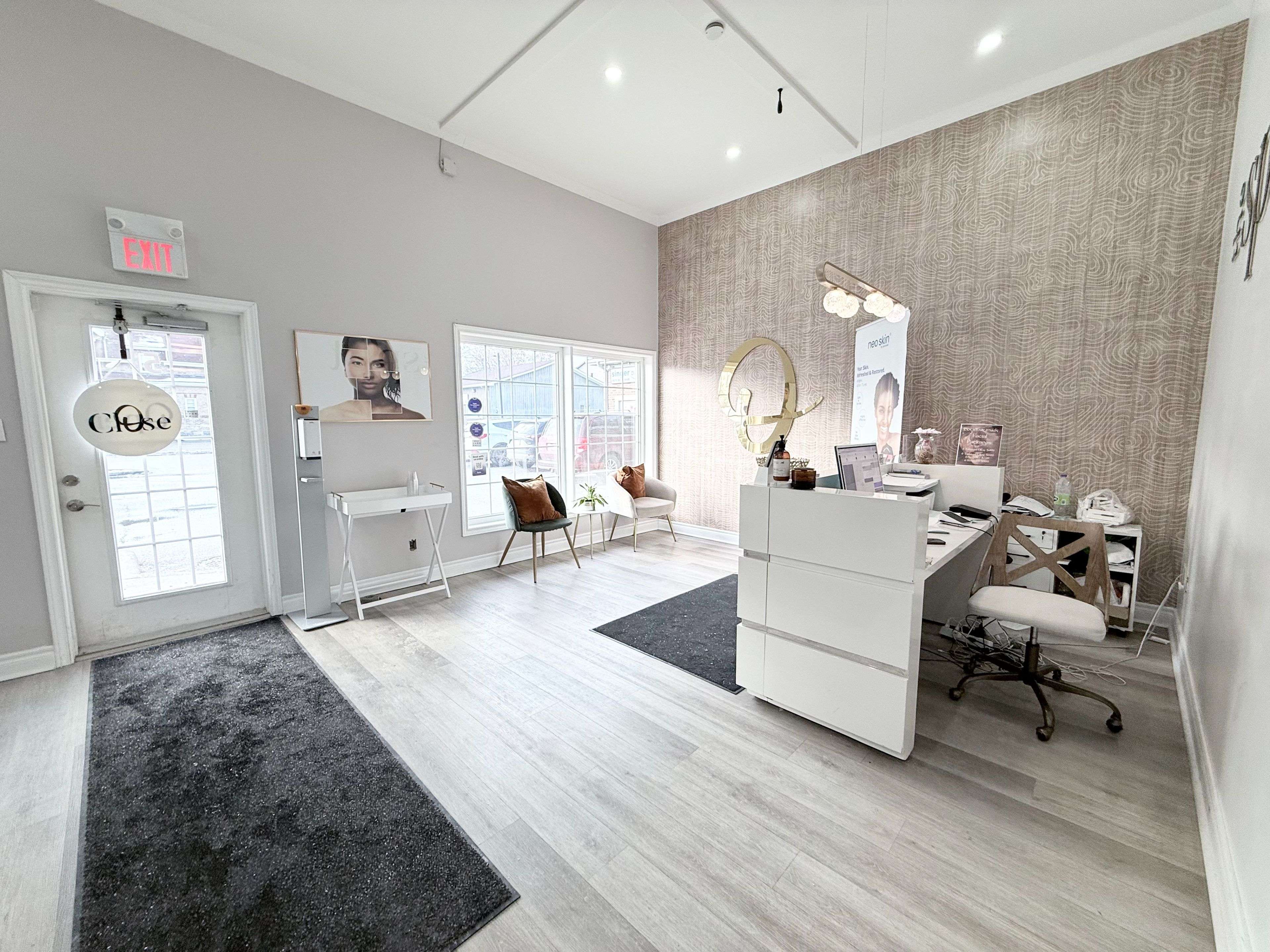 Ajax, ON L1T 3A4,362 Kingston RD W #5