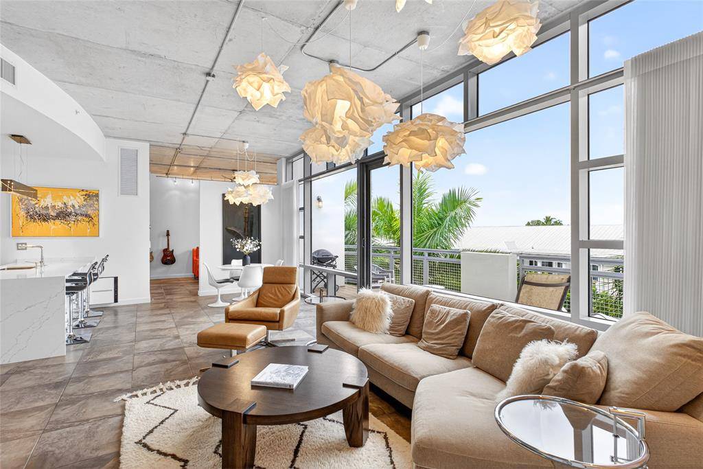 Delray Beach, FL 33483,365 SE 6th Ave #404