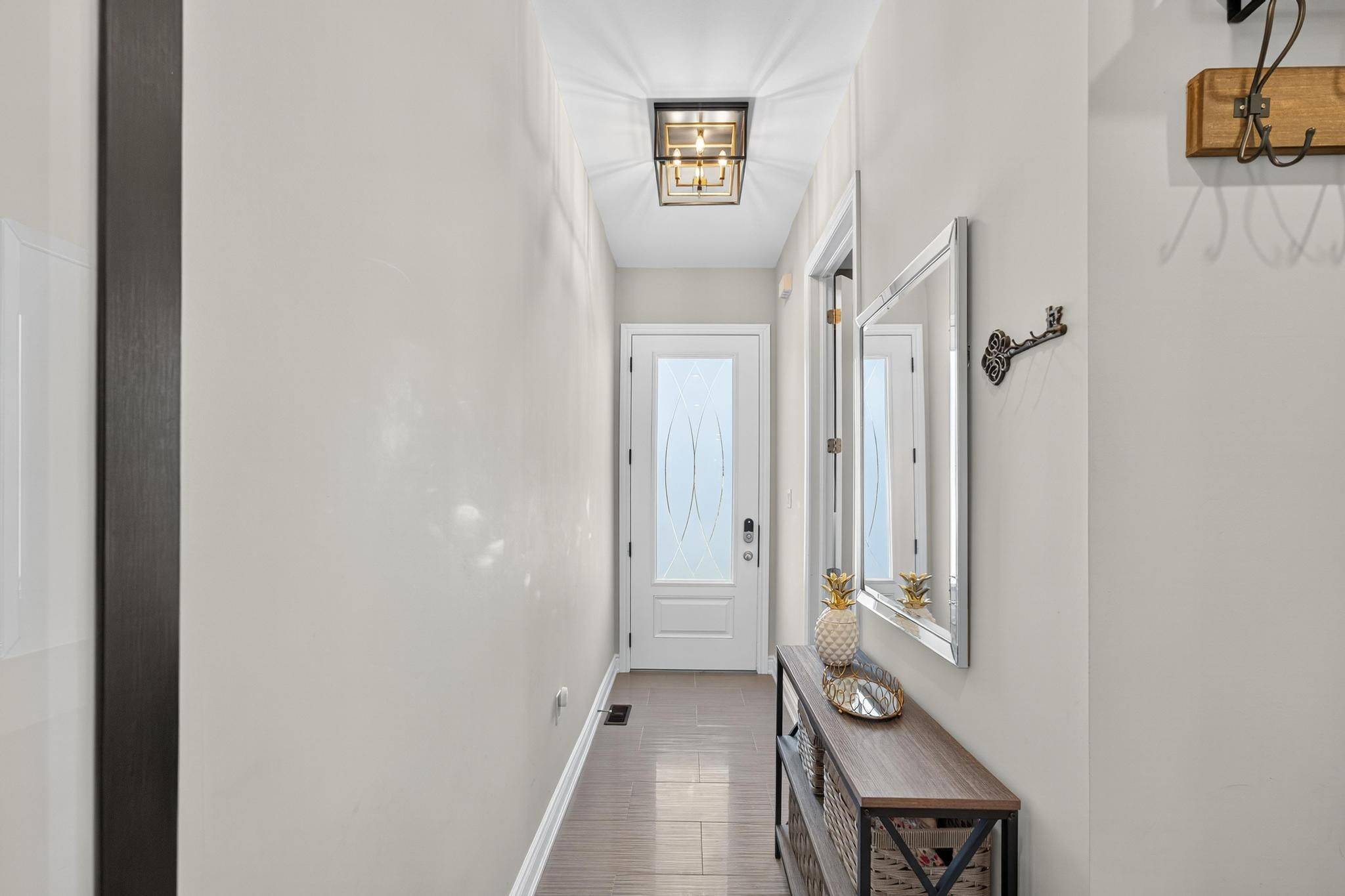 King, ON L7B 0P4,14 Great Heron CT