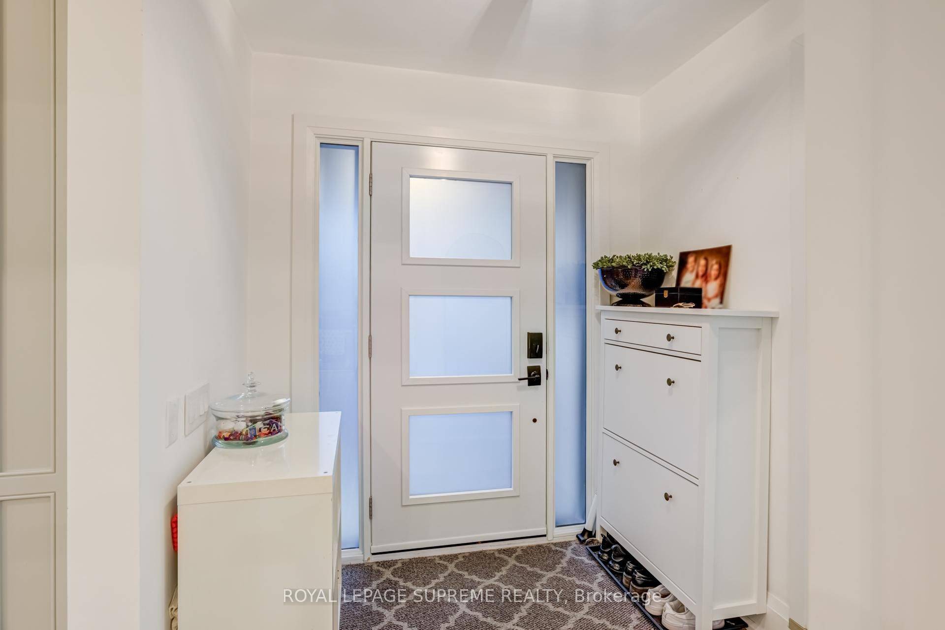 Richmond Hill, ON L4C 4H7,138 Driscoll RD