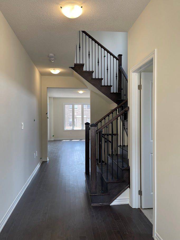 Brampton, ON L6X 0N9,369 Valleyway DR