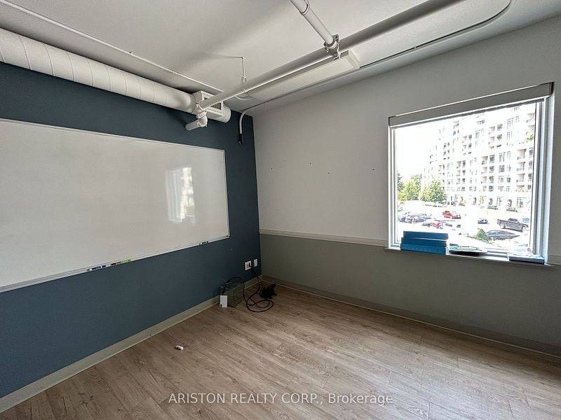 Toronto W01, ON M6S 1R6,2489 Bloor ST W #2nd Floor