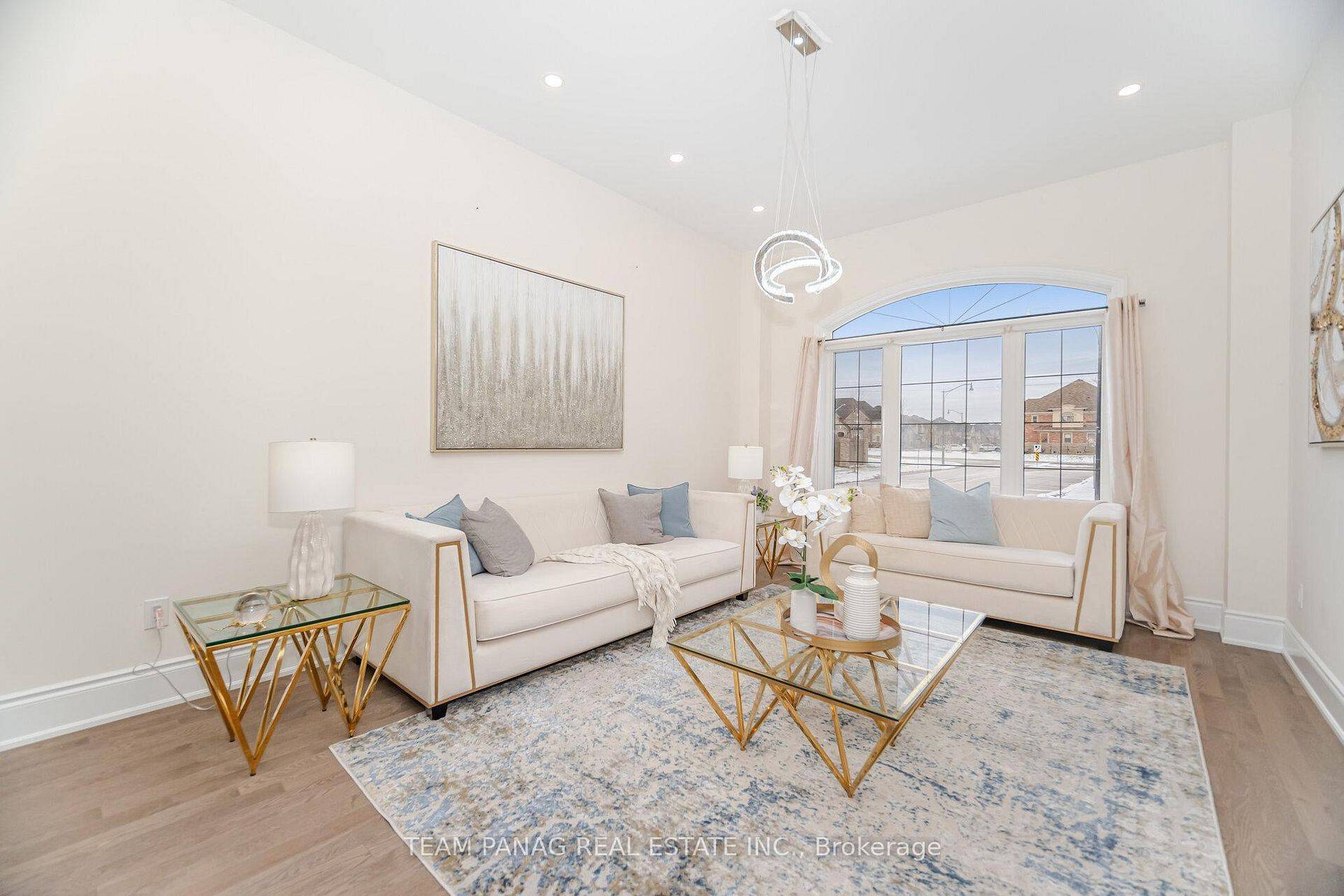 Brampton, ON L6P 4L4,22 Slipstream CT