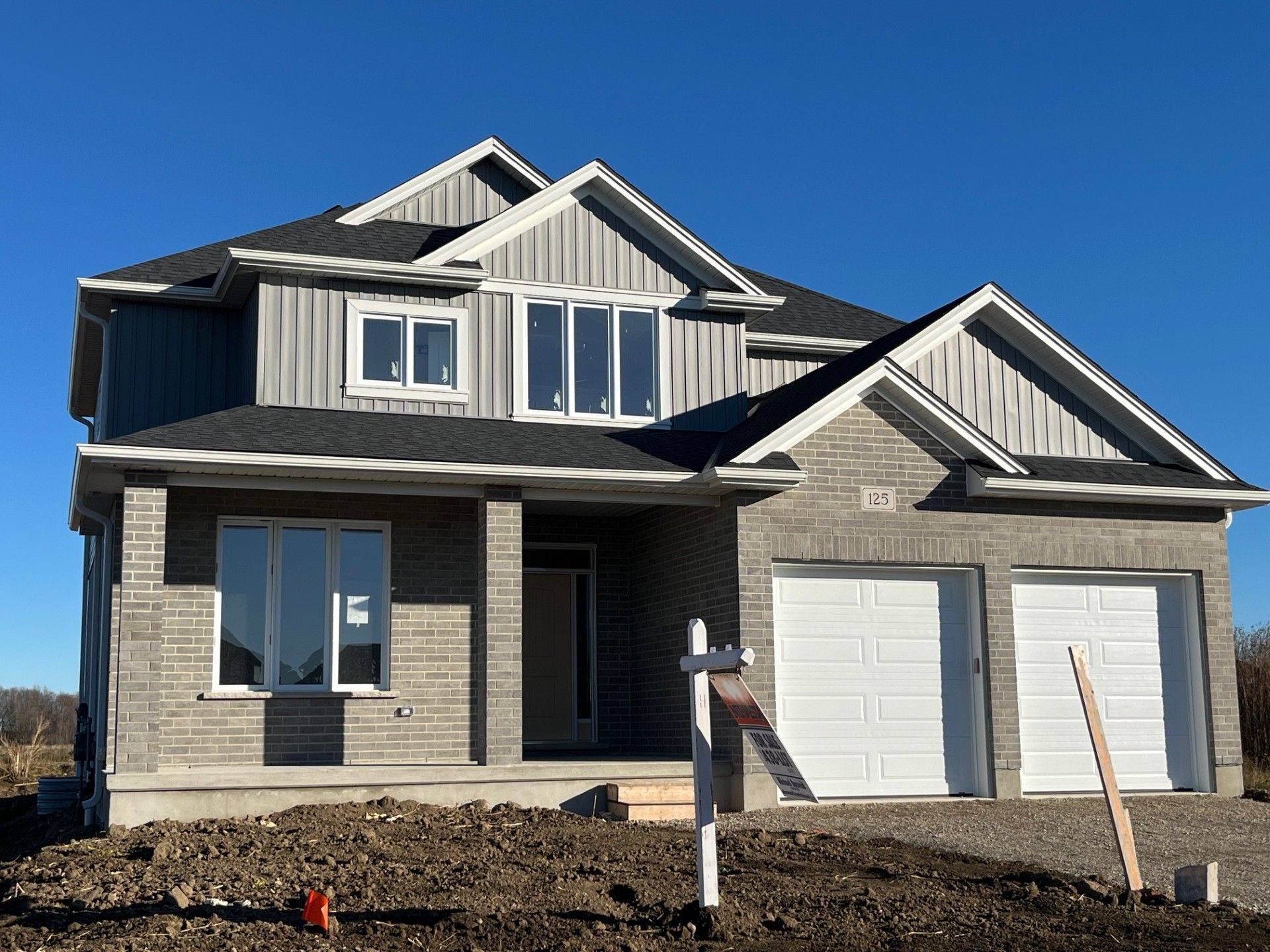 Lucan Biddulph, ON N0M 2J0,162 Watts DR