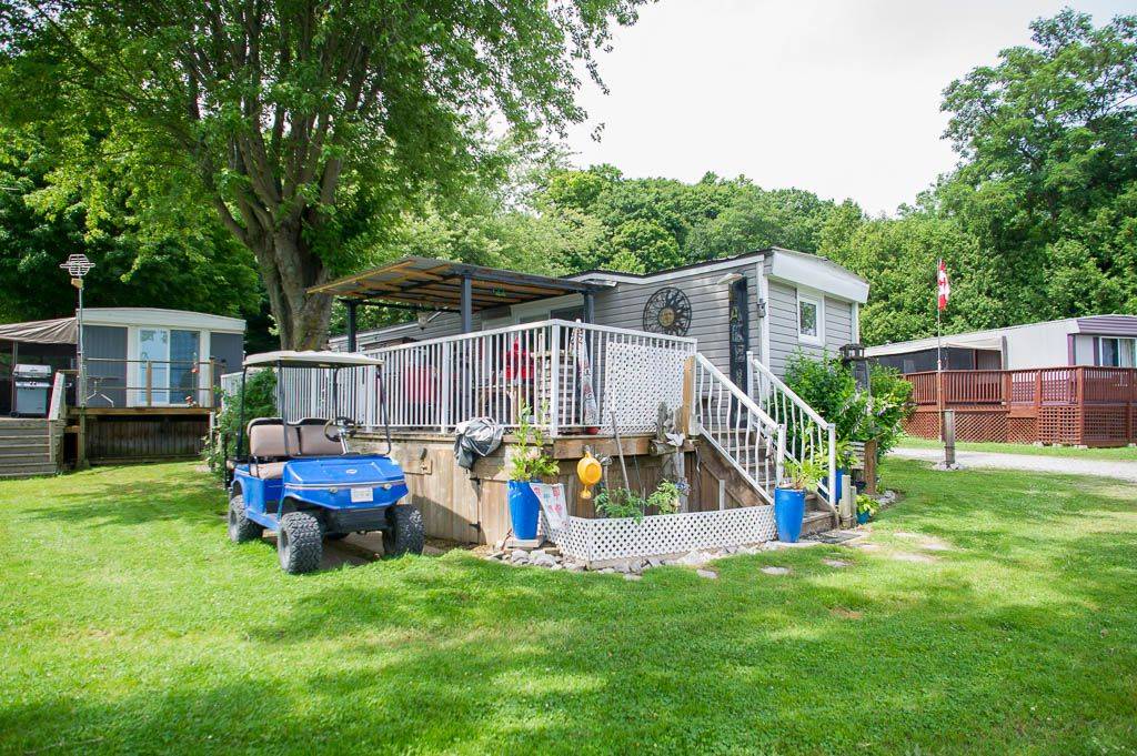 Norfolk, ON N0E 1P0,70 Bluewater AVE #12