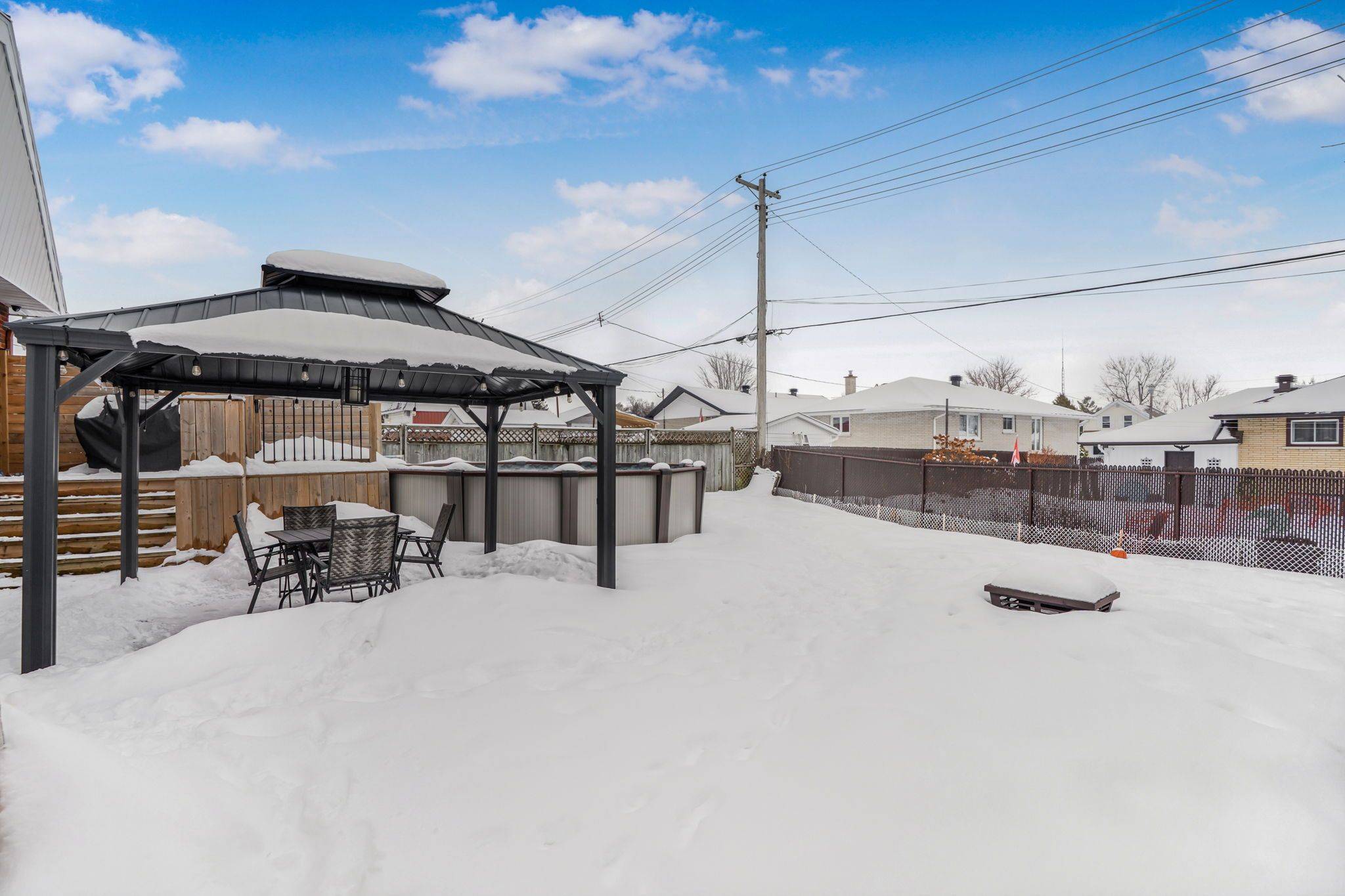 Hawkesbury, ON K6A 1Z9,524 Catherine ST