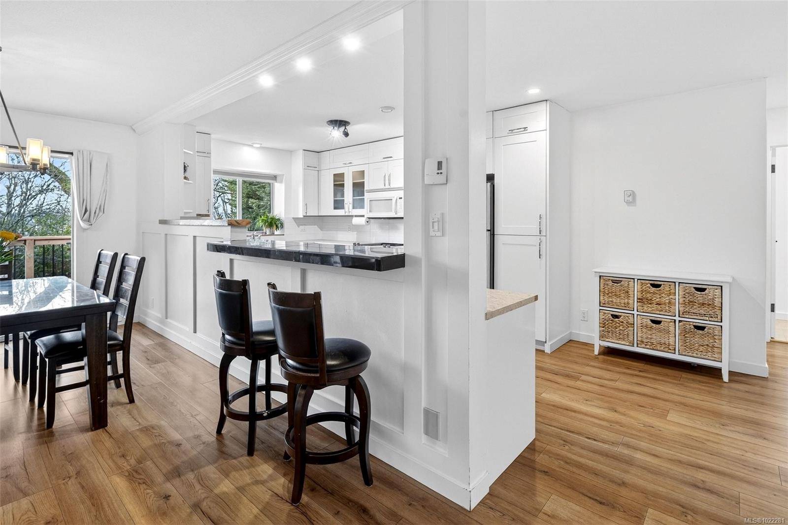 Saanich, BC V8N 3B1,3990 Bow Rd