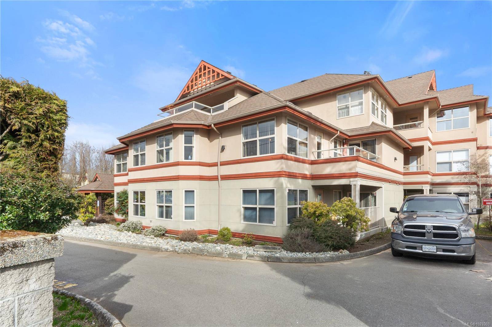 Duncan, BC V9L 3T8,330 Brae Rd #110