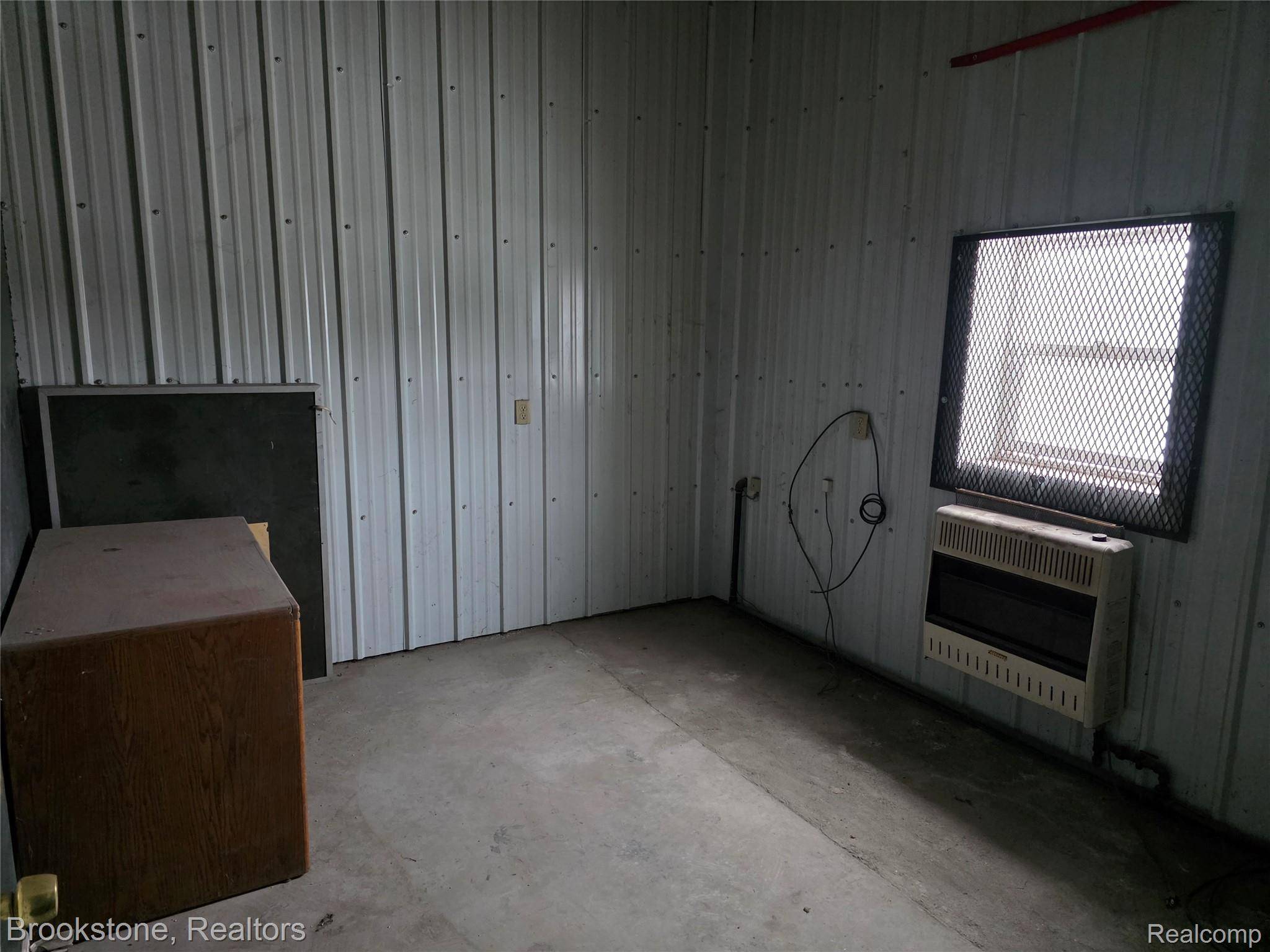 7435 N Dort HWY, Genesee Charter Township, MI 48458