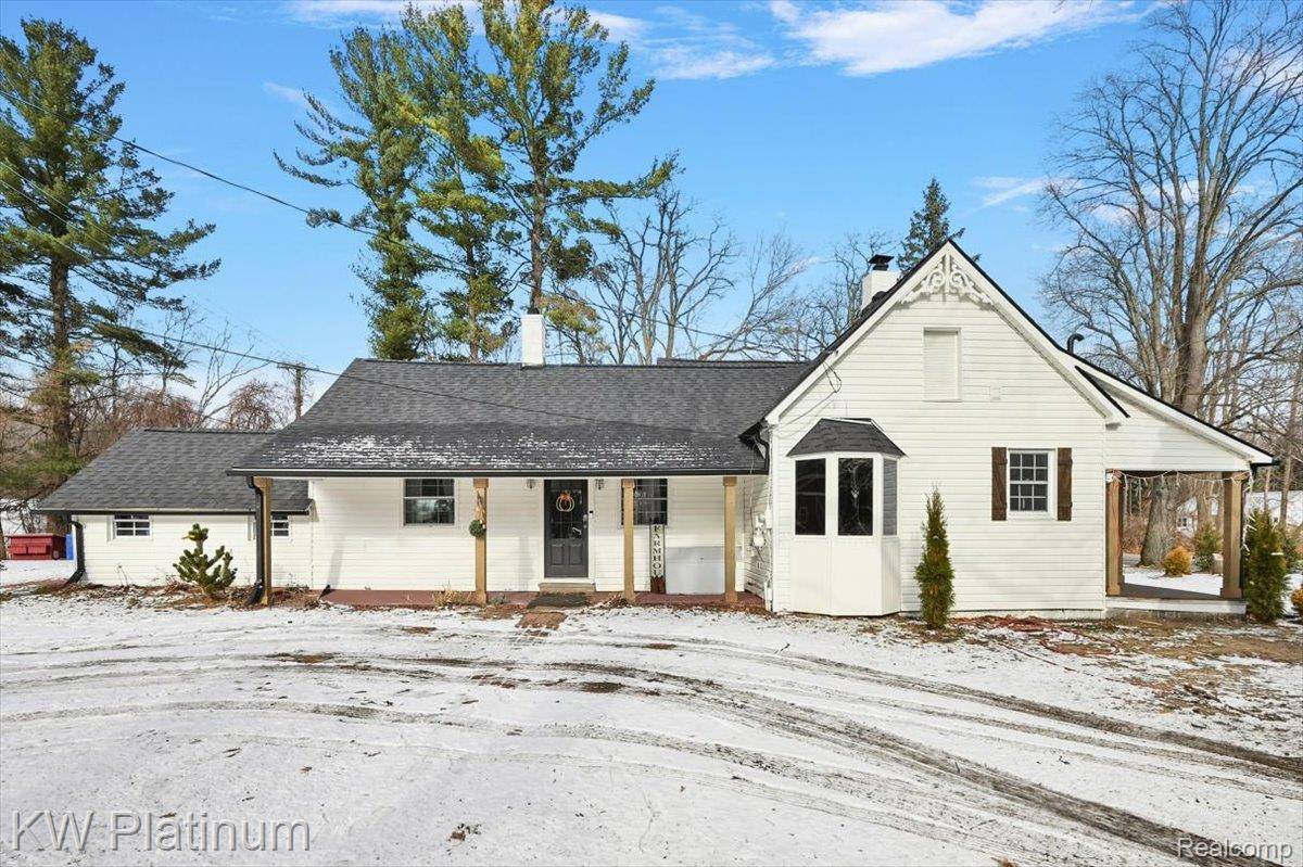 Clay, MI 48001,8658 Marsh RD