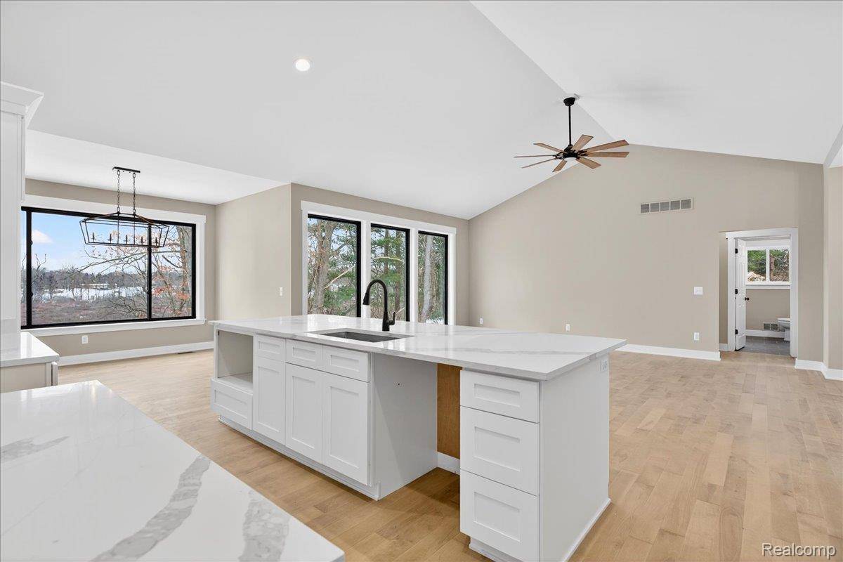 Metamora, MI 48455,4085 Metamora Ridge